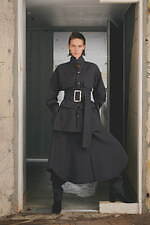 ウジョー 2021-22年秋冬コレクション、“3ピース”で作る新たなセットアップスタイル｜写真20