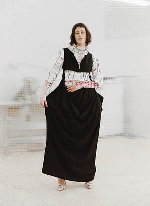 アキコアオキ(AKIKOAOKI) 2021-22年秋冬ウィメンズコレクション  - 写真3