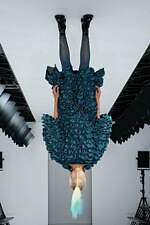 アンリアレイジ 2021年秋冬コレクション - “天と地”がひっくり返ったら？｜写真31