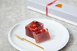 “ピアノモチーフ”の和菓子「ジャズ羊羹」新作ストロベリー、苺ピューレ＆ドライフルーツ使用｜写真3