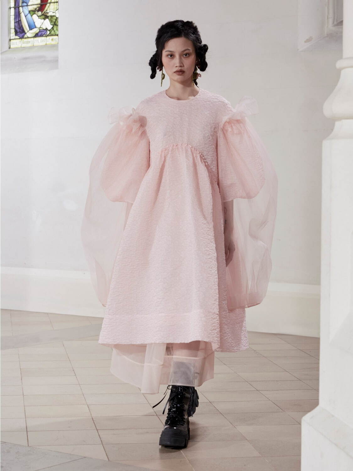 シモーネ ロシャ(SIMONE ROCHA) 2021-22年秋冬ウィメンズコレクション  - 写真72