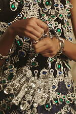 パコラバンヌ 2021年秋冬コレクション - “光”の饗宴──艶やかに、きらびやかに｜写真13