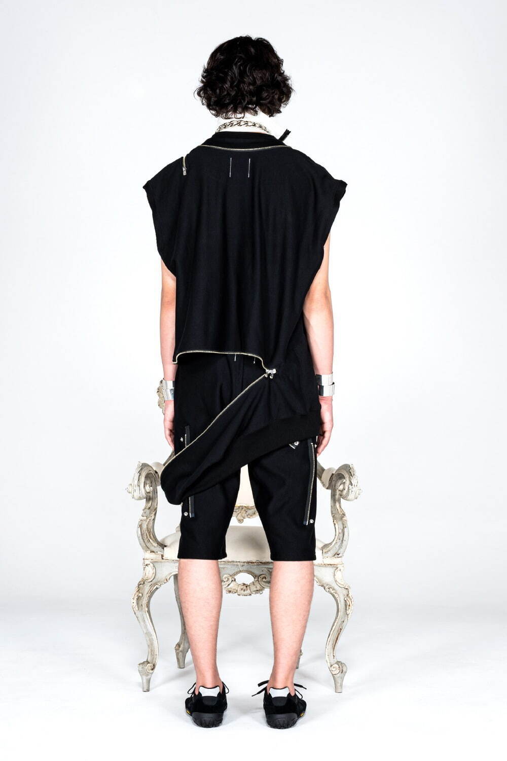 タカヒロミヤシタザソロイスト．(TAKAHIROMIYASHITATheSoloist.) 2021-22年秋冬ウィメンズ&メンズコレクション  - 写真24