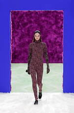 プラダ 2021-22年秋冬コレクション - 身体と服の探求再び、中間地点を求めて｜写真43