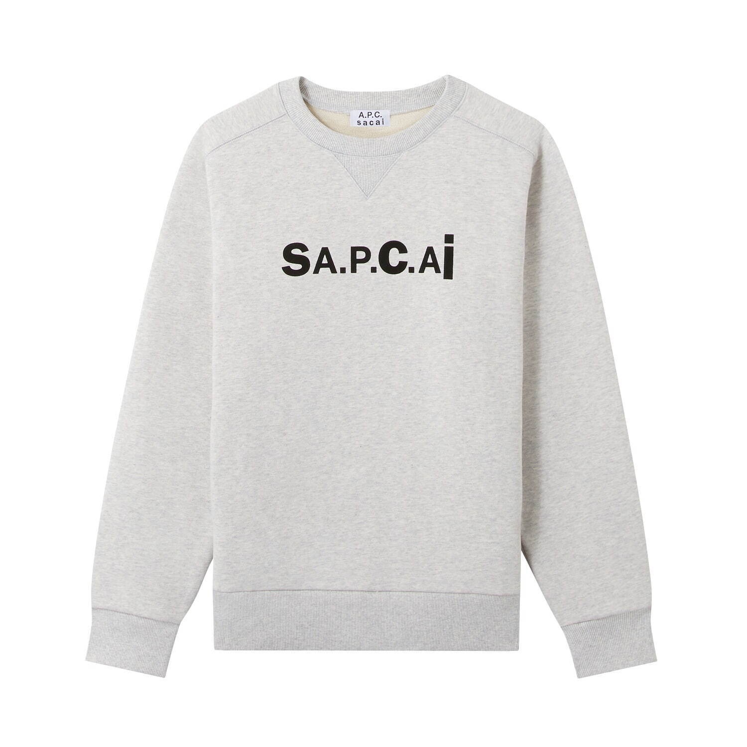 A.P.C.×sacaiのデニムジャケットやロゴフーディ、フリンジ付き白スニーカーなど｜写真12