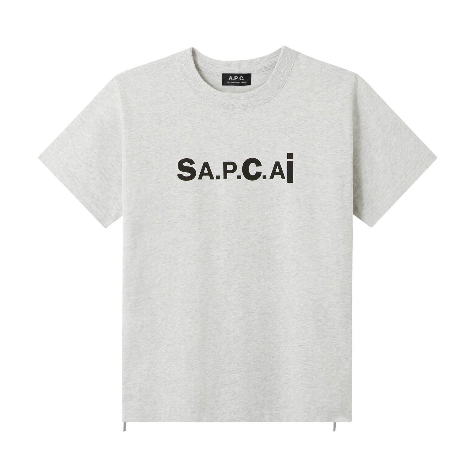 A.P.C.×sacaiのデニムジャケットやロゴフーディ、フリンジ付き白スニーカーなど｜写真15