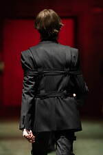 ジョン ローレンス サリバン  2021年秋冬コレクション - 身体を守る衣服、様々な“防”の追求｜写真14