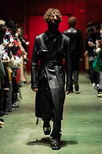 ジョン ローレンス サリバン  2021年秋冬コレクション - 身体を守る衣服、様々な“防”の追求｜写真49