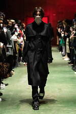 ジョン ローレンス サリバン  2021年秋冬コレクション - 身体を守る衣服、様々な“防”の追求｜写真59