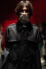 ジョン ローレンス サリバン  2021年秋冬コレクション - 身体を守る衣服、様々な“防”の追求｜写真60