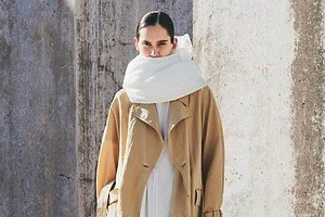 リト 2021-22年プレフォールコレクション - 流動的に移ろう“輪郭”を描いて