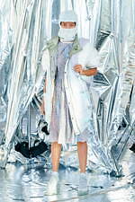 ミキオサカベ 2021-22年秋冬コレクション - 静的なプロダクトに咲く繊細な草花｜写真32