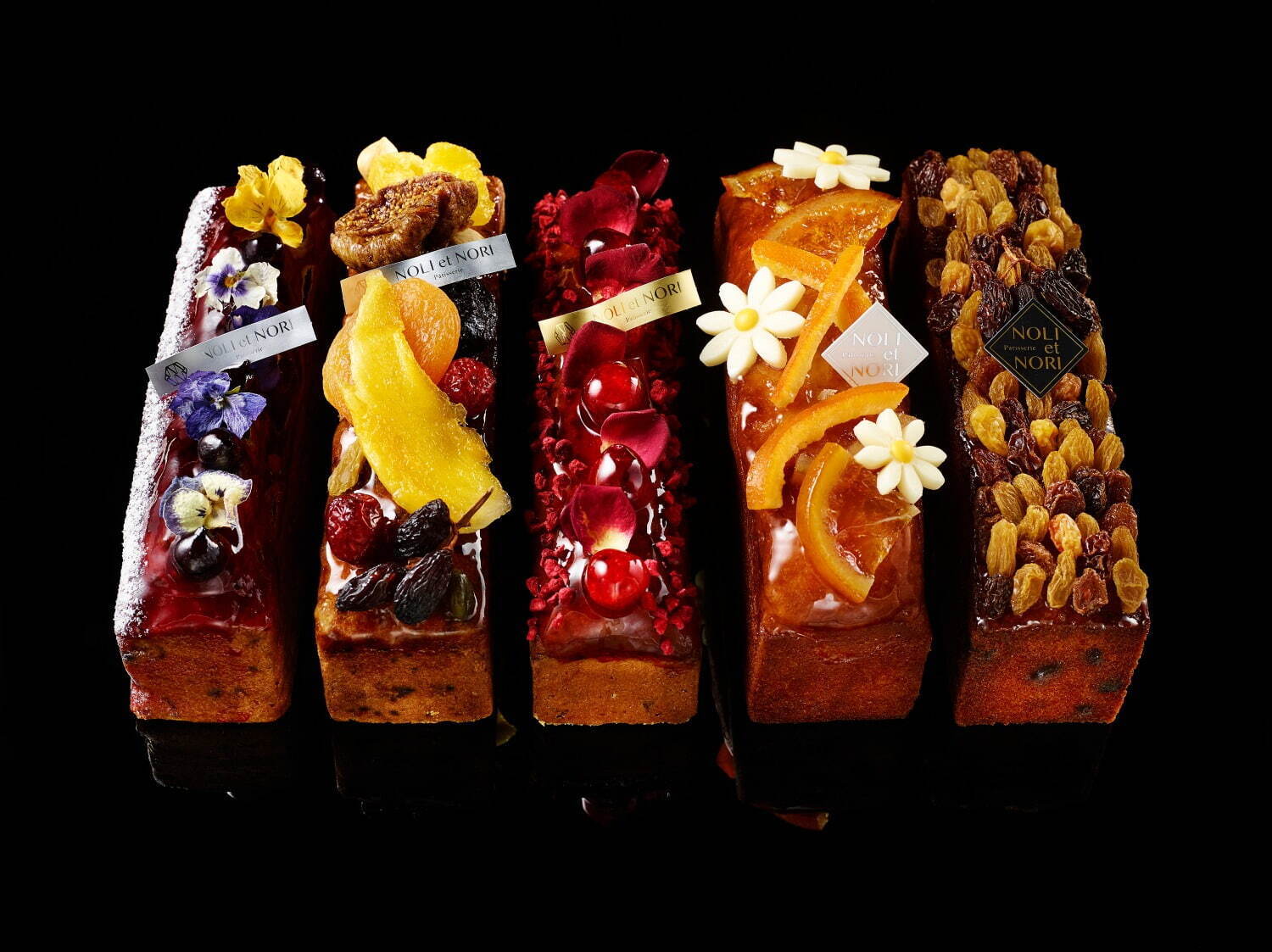 “アートなホールケーキ”専門パティスリー「ノリエノリ」浜松町に、苺のミルフィーユ「ナオミ」など｜写真4