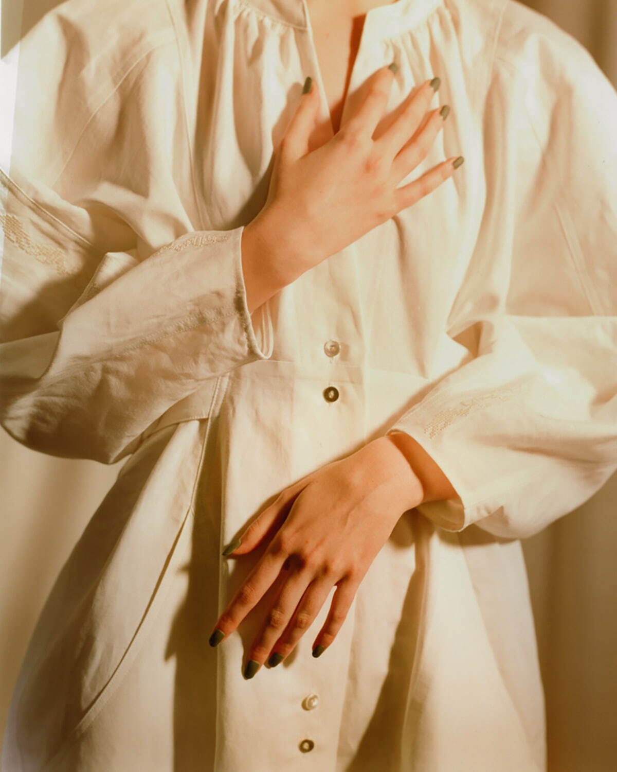 コトナ(KOTONA) 2021年秋ウィメンズコレクション  - 写真3