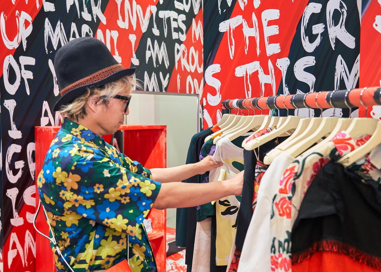 マルニ“愛のメッセージ”がアイコンの限定バッグ＆Tシャツ、ブランド初限定ストアが渋谷パルコに｜写真25