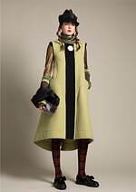 ヒロコ コシノ 2021年秋冬コレクション - オーソドックスを自由な心で組み立て直す｜写真10