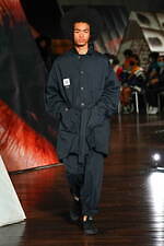 フミト ガンリュウ 2021-22年秋冬コレクション - 必然的多様性を探求して｜写真4