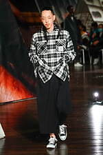 フミト ガンリュウ 2021-22年秋冬コレクション - 必然的多様性を探求して｜写真13