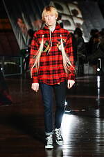 フミト ガンリュウ 2021-22年秋冬コレクション - 必然的多様性を探求して｜写真32