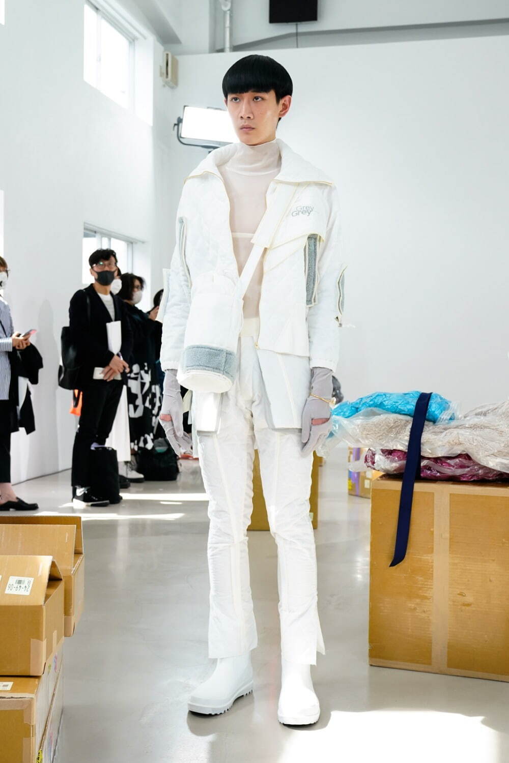 バルムング(BALMUNG) 2021-22年秋冬ウィメンズ&メンズコレクション