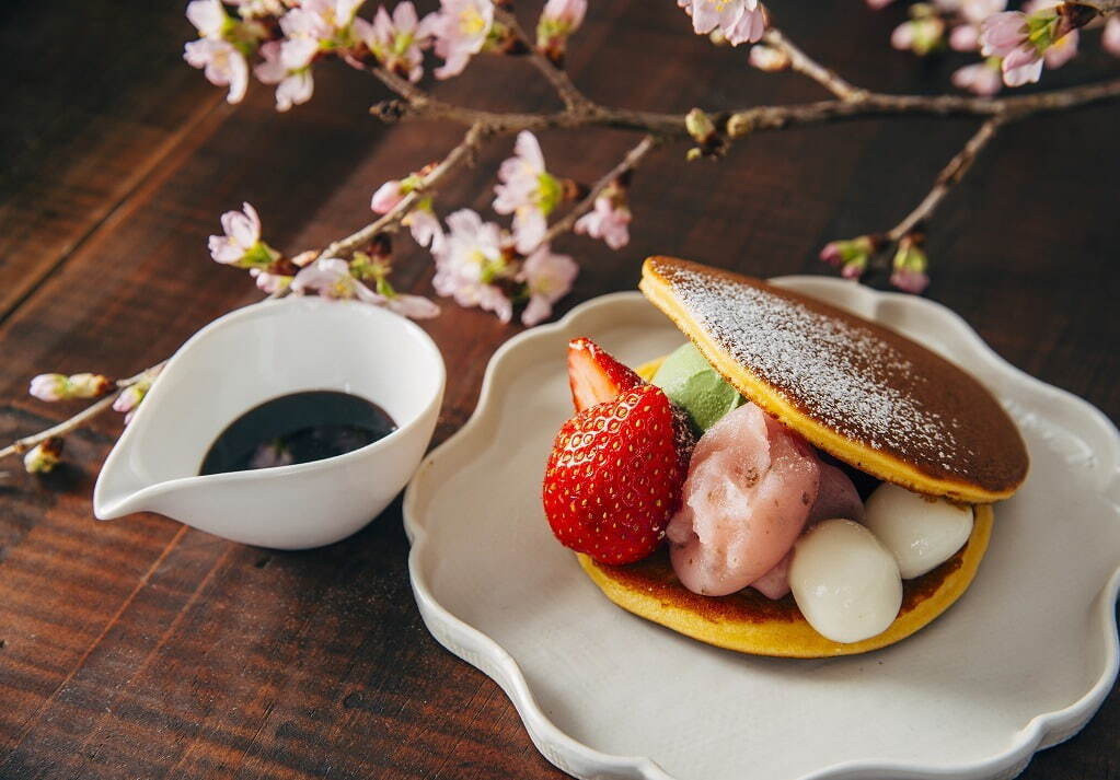どら焼きパンケーキ 抹茶と桜あん 960円(税込)