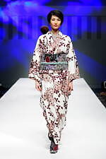 ジョウタロウ サイトウ 2021-22年秋冬コレクション - 宇宙の如く広いキモノの世界｜写真3