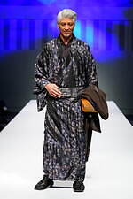 ジョウタロウ サイトウ 2021-22年秋冬コレクション - 宇宙の如く広いキモノの世界｜写真8