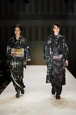 ジョウタロウ サイトウ 2021-22年秋冬コレクション - 宇宙の如く広いキモノの世界｜写真42