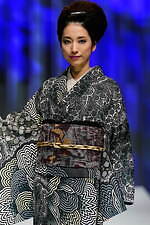 ジョウタロウ サイトウ 2021-22年秋冬コレクション - 宇宙の如く広いキモノの世界｜写真53