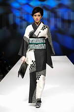 ジョウタロウ サイトウ 2021-22年秋冬コレクション - 宇宙の如く広いキモノの世界｜写真68