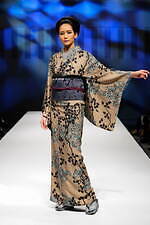 ジョウタロウ サイトウ 2021-22年秋冬コレクション - 宇宙の如く広いキモノの世界｜写真74