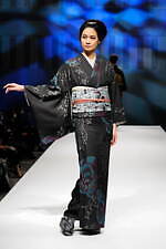 ジョウタロウ サイトウ 2021-22年秋冬コレクション - 宇宙の如く広いキモノの世界｜写真82