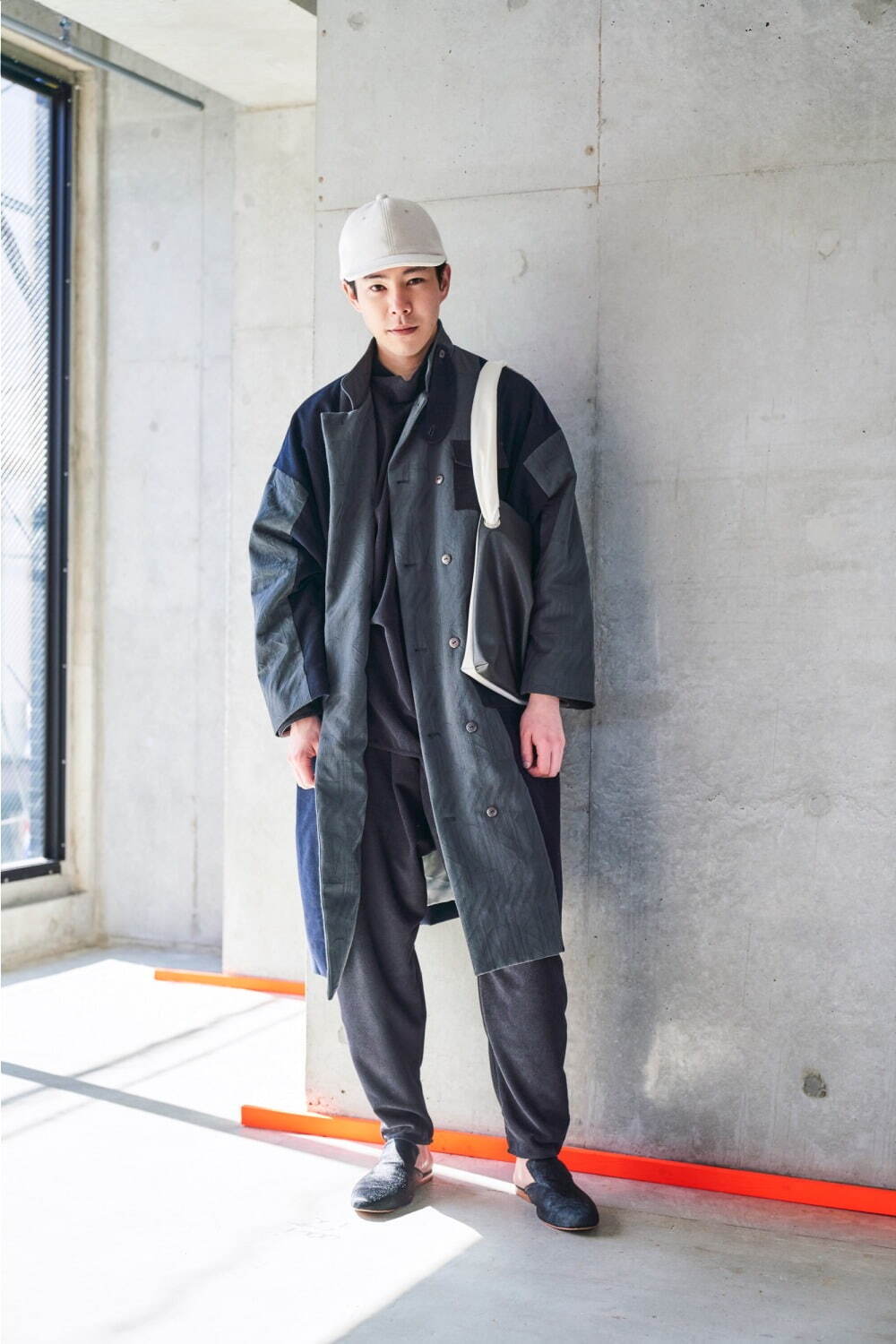 スニュウ(sneeuw) 2021-22年秋冬ウィメンズ&メンズコレクション  - 写真16