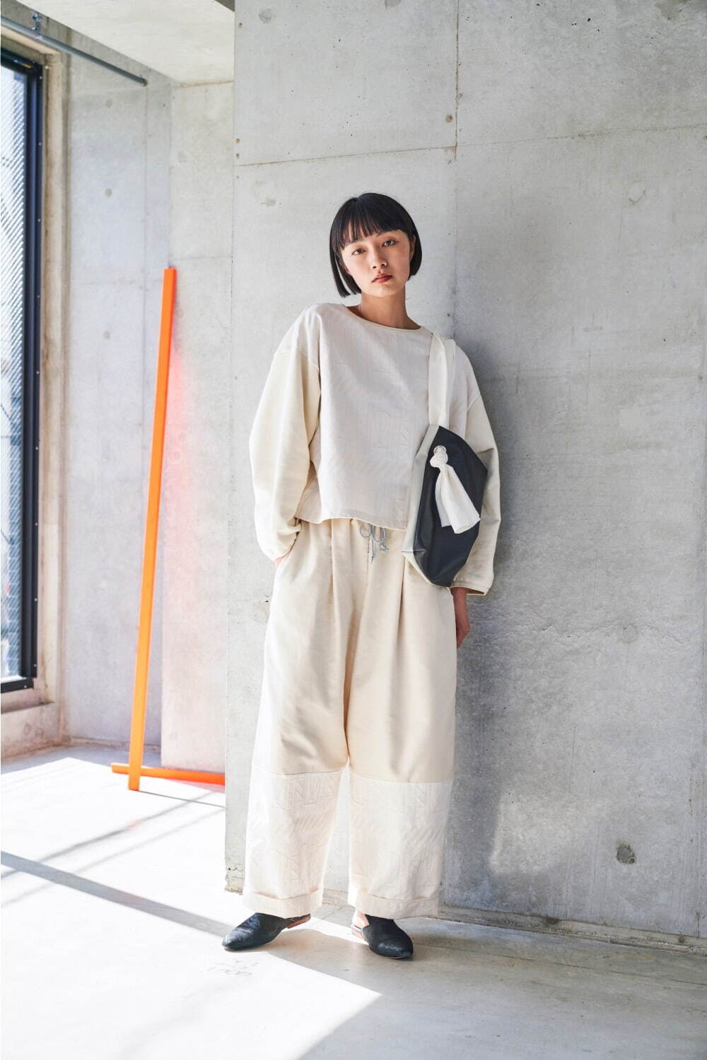 スニュウ(sneeuw) 2021-22年秋冬ウィメンズ&メンズコレクション  - 写真18