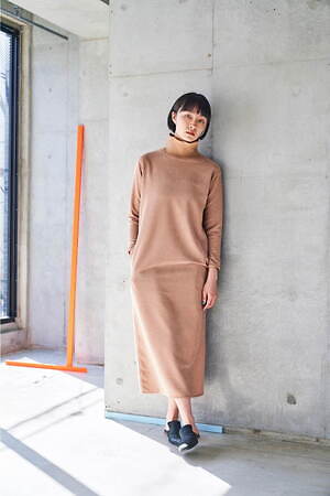 スニュウ(sneeuw) 2021-22年秋冬ウィメンズ&メンズコレクション  - 写真15