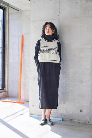 スニュウ(sneeuw) 2021-22年秋冬ウィメンズ&メンズコレクション  - 写真47