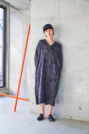 スニュウ(sneeuw) 2021-22年秋冬ウィメンズ&メンズコレクション  - 写真54