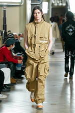 チルドレン・オブ・ザ・ディスコーダンス ＋ フェイス.エージェー 2021年秋冬、記憶のブリコラージュ｜写真24