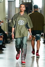 チルドレン・オブ・ザ・ディスコーダンス ＋ フェイス.エージェー 2021年秋冬、記憶のブリコラージュ｜写真30