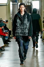 チルドレン・オブ・ザ・ディスコーダンス ＋ フェイス.エージェー 2021年秋冬、記憶のブリコラージュ｜写真53