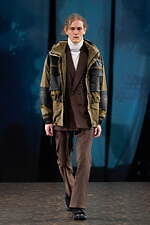 フォーサムワン 2021年秋冬コレクション - 柔らかく、穏やかに──ひとに寄り添う衣服｜写真15