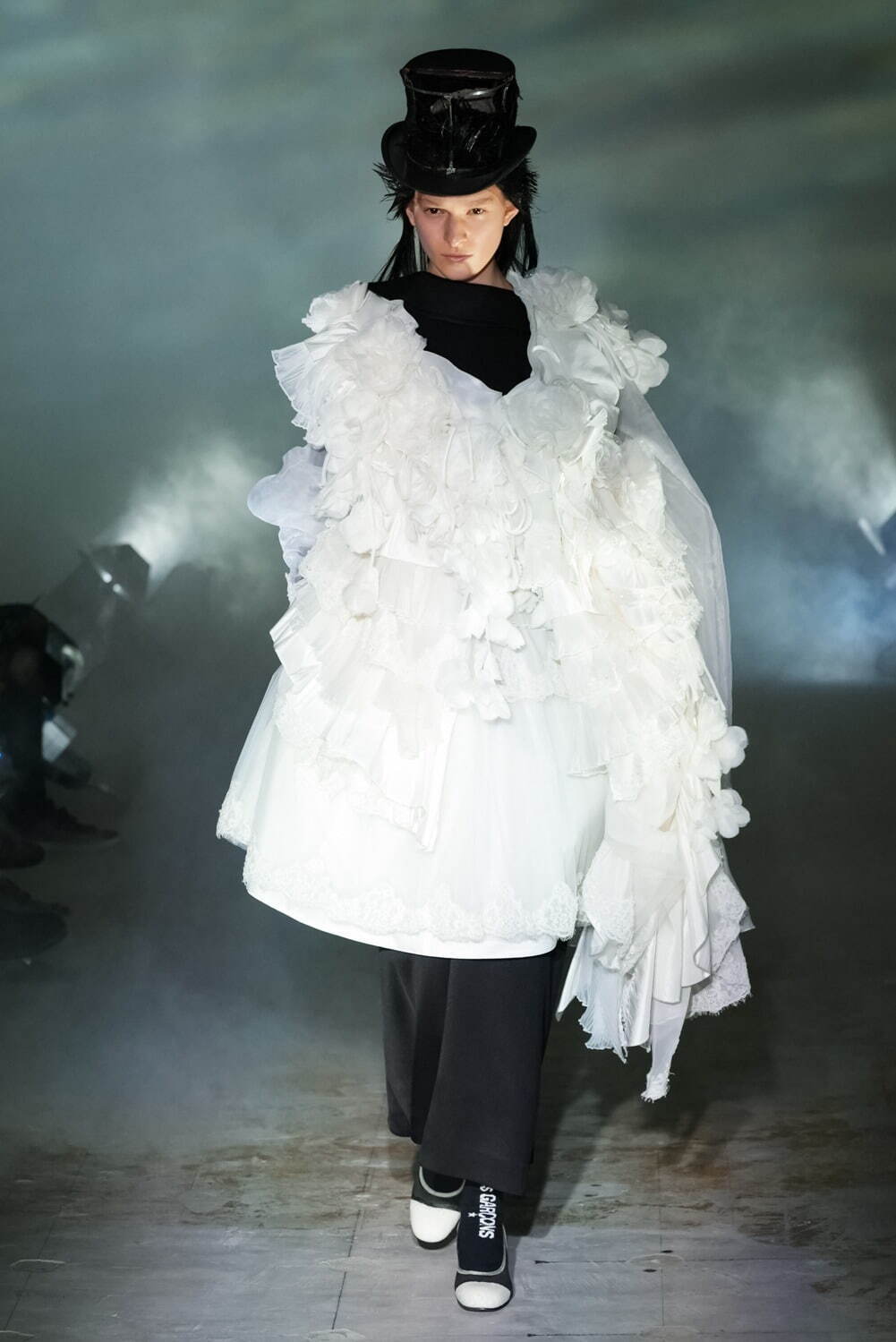 コム デ ギャルソン(COMME des GARÇONS) 2021-22年秋冬ウィメンズコレクション  - 写真27