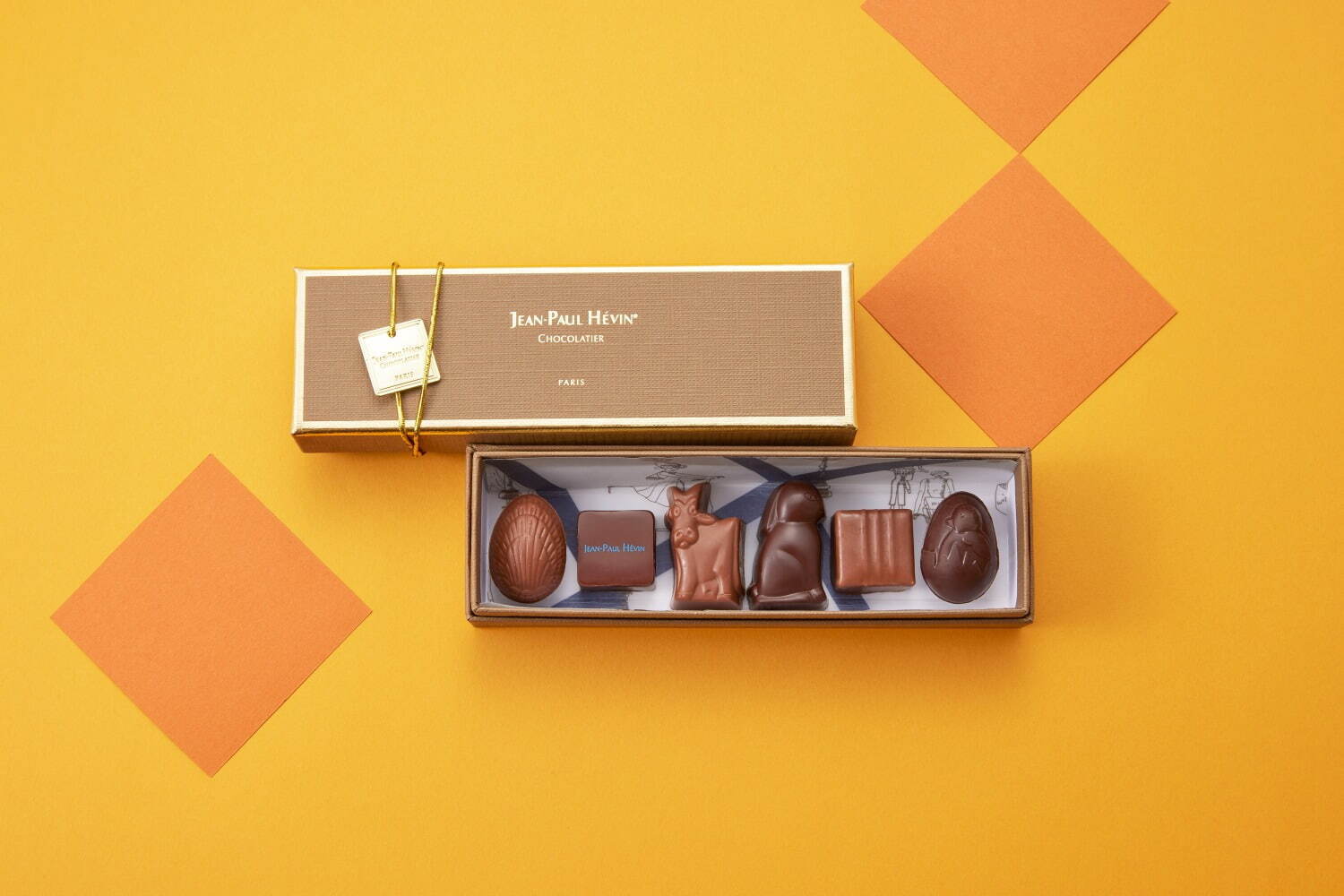 ジャン＝ポール・エヴァンのイースター、花を飾った卵型ショコラ＆いわし型ショコラ缶など｜写真15