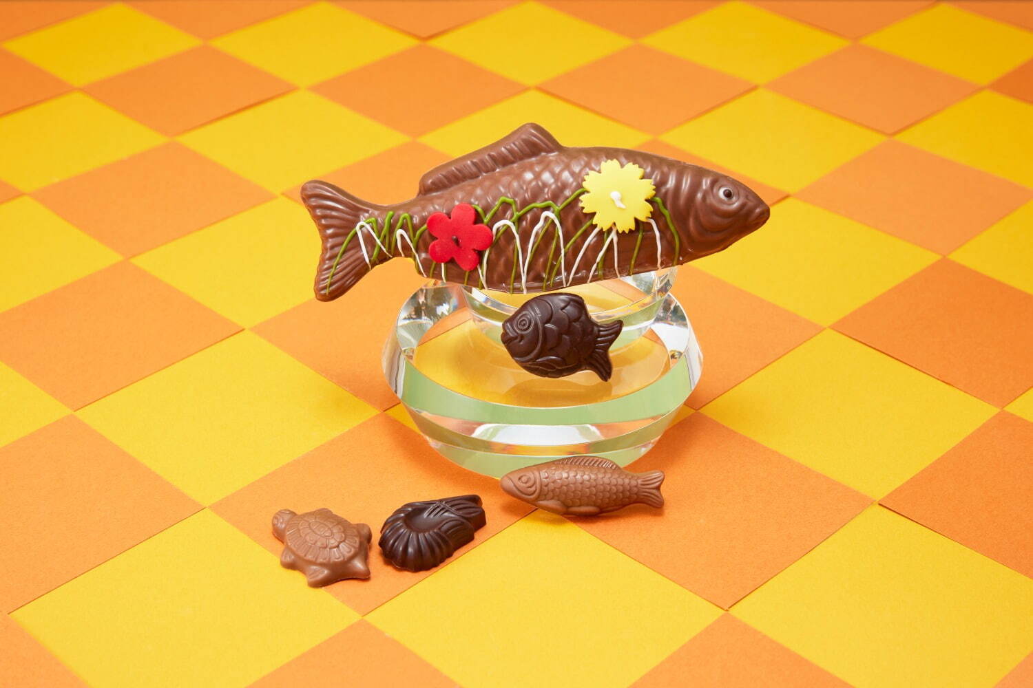 ジャン＝ポール・エヴァンのイースター、花を飾った卵型ショコラ＆いわし型ショコラ缶など｜写真13