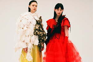 ナオキトミヅカ 2021年秋冬コレクション - 繋がり、連なり、進化する服