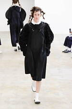 トリコ・コム デ ギャルソン 2021-22年秋冬コレクション、心に秘めた無邪気な少年らしさ｜写真25