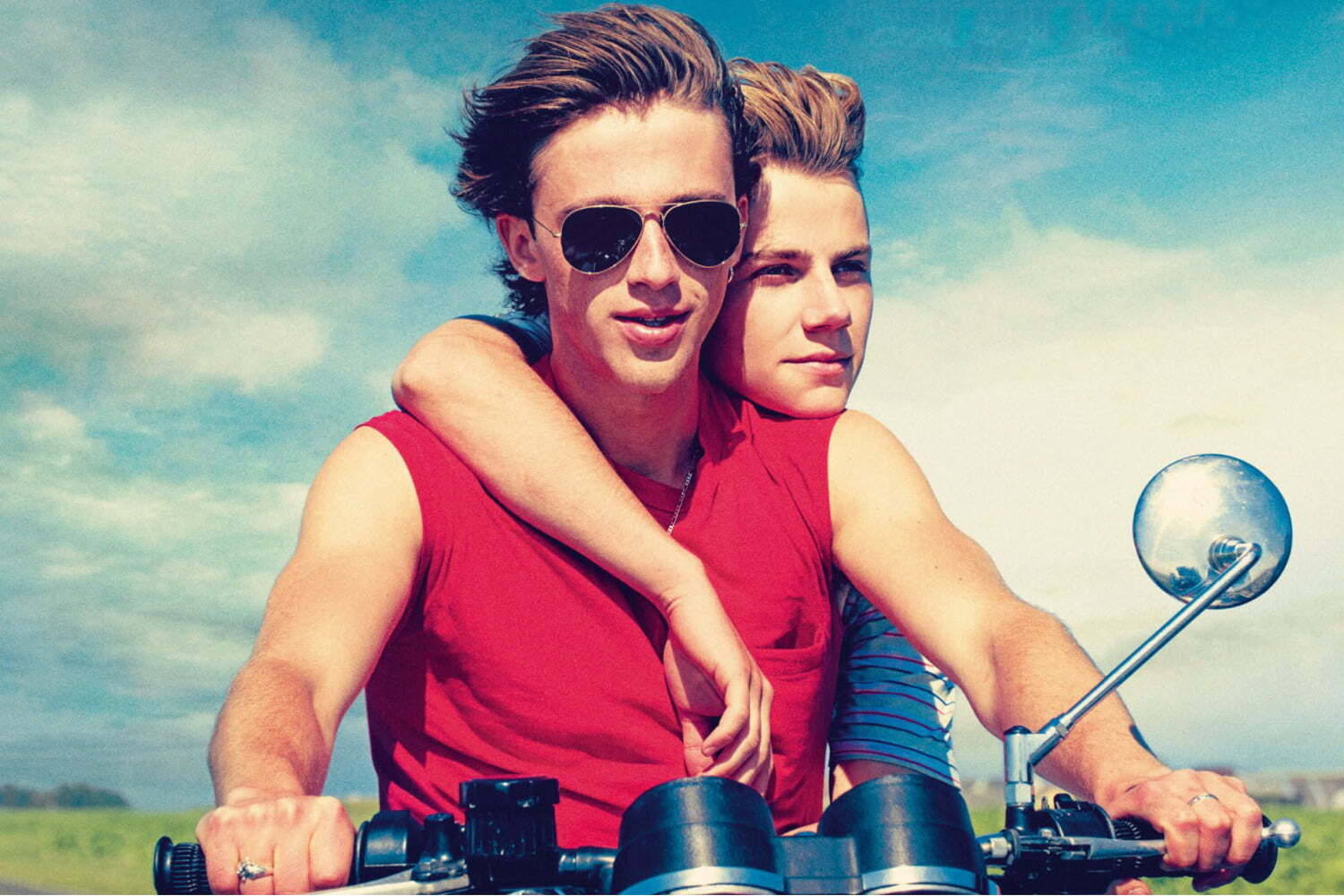 映画『Summer of 85』フランソワ・オゾンにインタビュー、少年たちのひと夏の初恋物語を描く