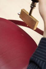 A.P.C.レザーグッズ刻印サービスが全国で、人気バッグ＆ウォレットや“隠れ人気”トートバッグ比較｜写真10