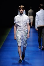 kolor(カラー) 2014年春夏メンズコレクション - エレガントへの追及が生む幸せの音色｜写真6