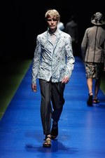 kolor(カラー) 2014年春夏メンズコレクション - エレガントへの追及が生む幸せの音色｜写真25